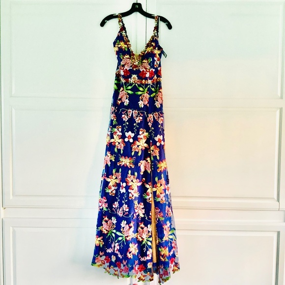 Marchesa Notte Dresses & Skirts - Formal Gown